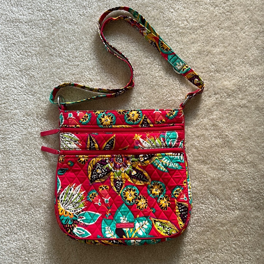 Vera Bradley Quilted Cross Body Zippered Purse
